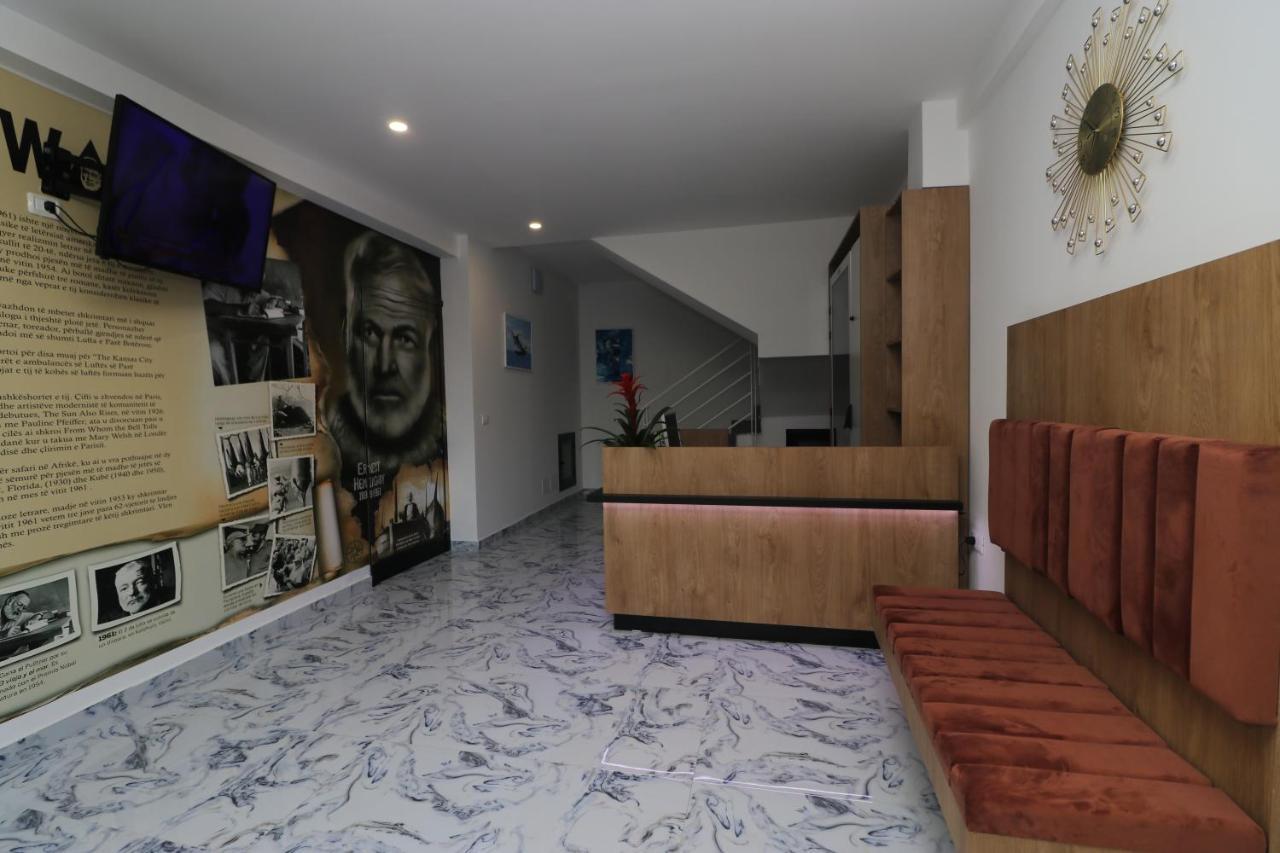 Heming-Way Hotel Durrës 외부 사진